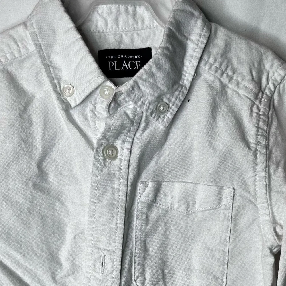 005 The Children's Place White Casual Button-Down Shirt Boys Toddlers Size 4T